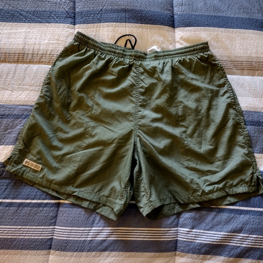 Columbia Sportswear men's short - Size L